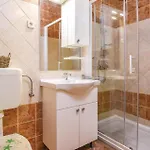 Stunning In With Jacuzzi *